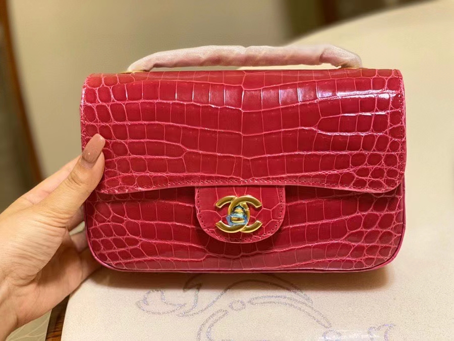 Túi xách Chanel classic da cá sấu 100%