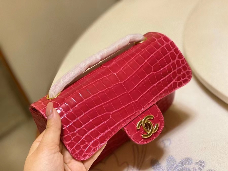 Túi xách Chanel classic da cá sấu 100%