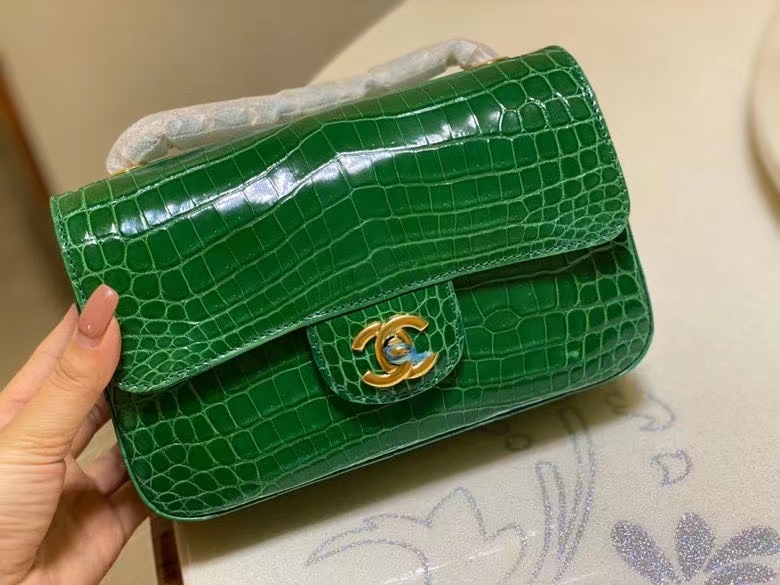 Túi xách Chanel classic da cá sấu 100%