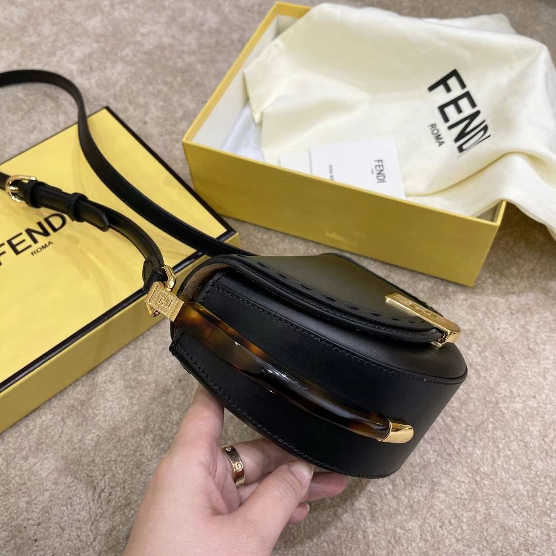 Túi xách FenDi siêu cấp like auth 1:1