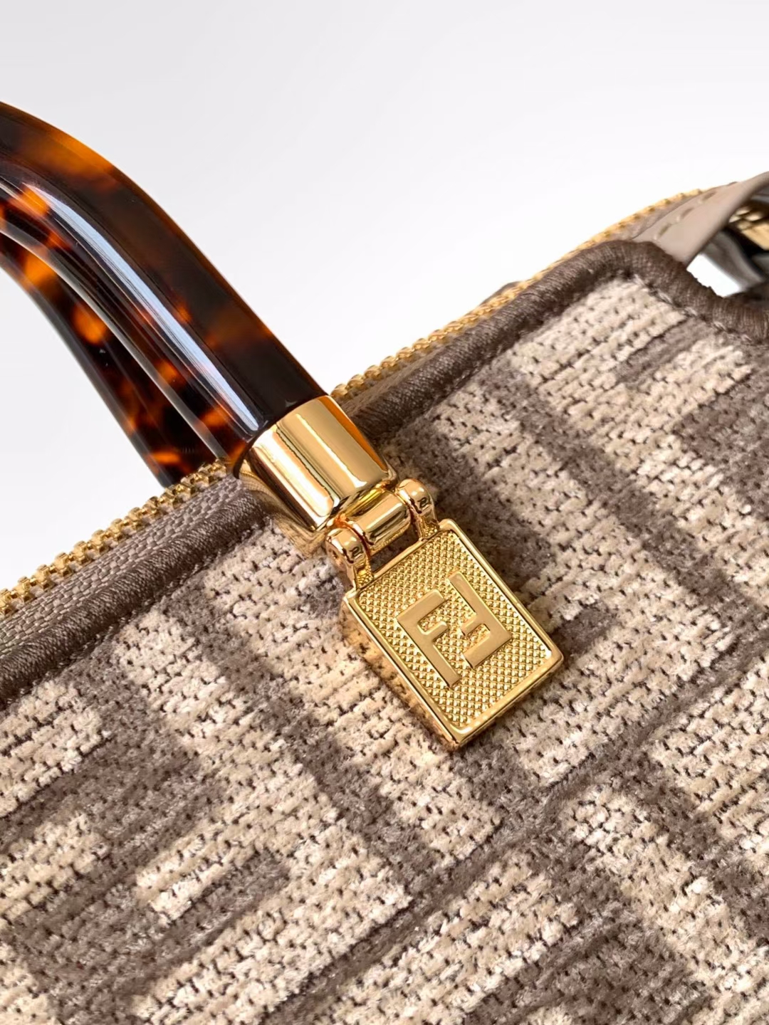 Túi xách FenDi siêu cấp like auth 1:1