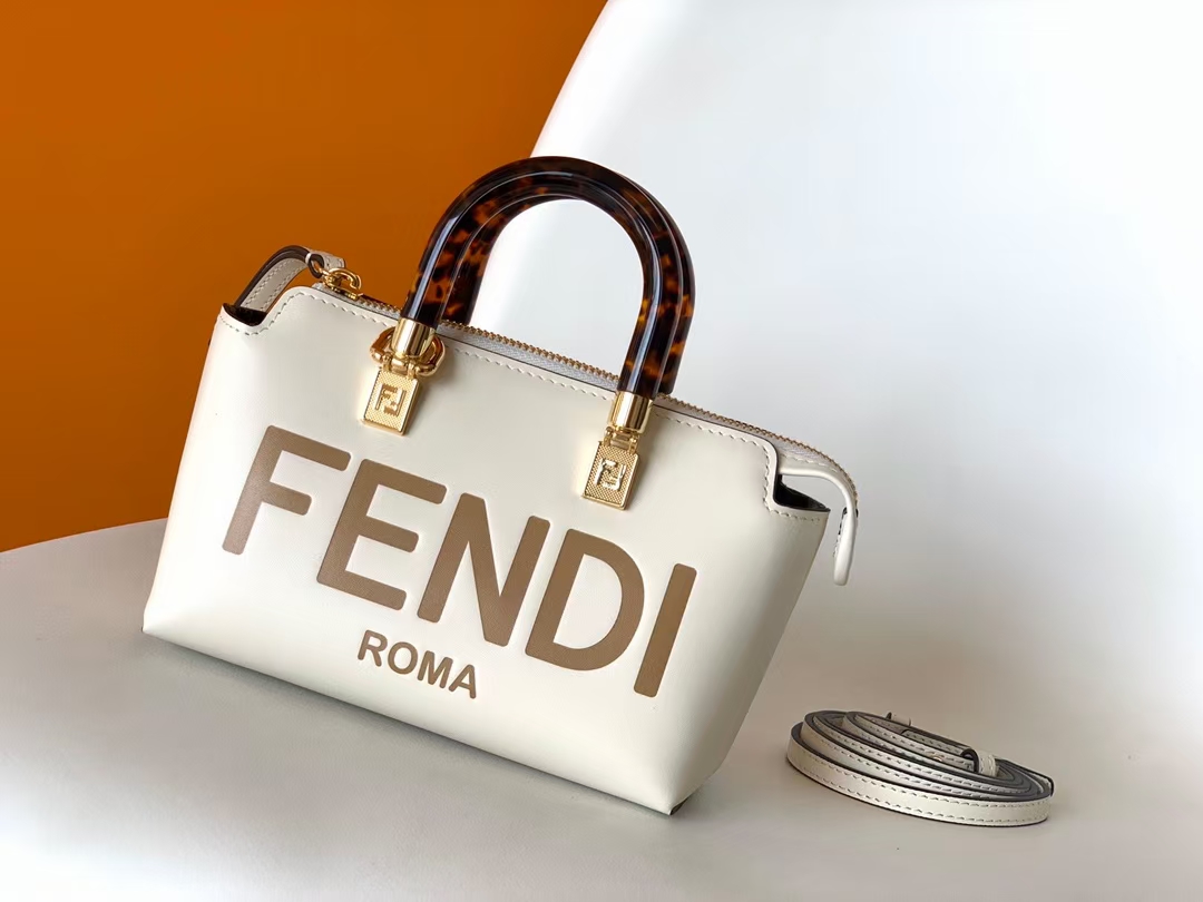 Túi xách FenDi siêu cấp like auth 1:1