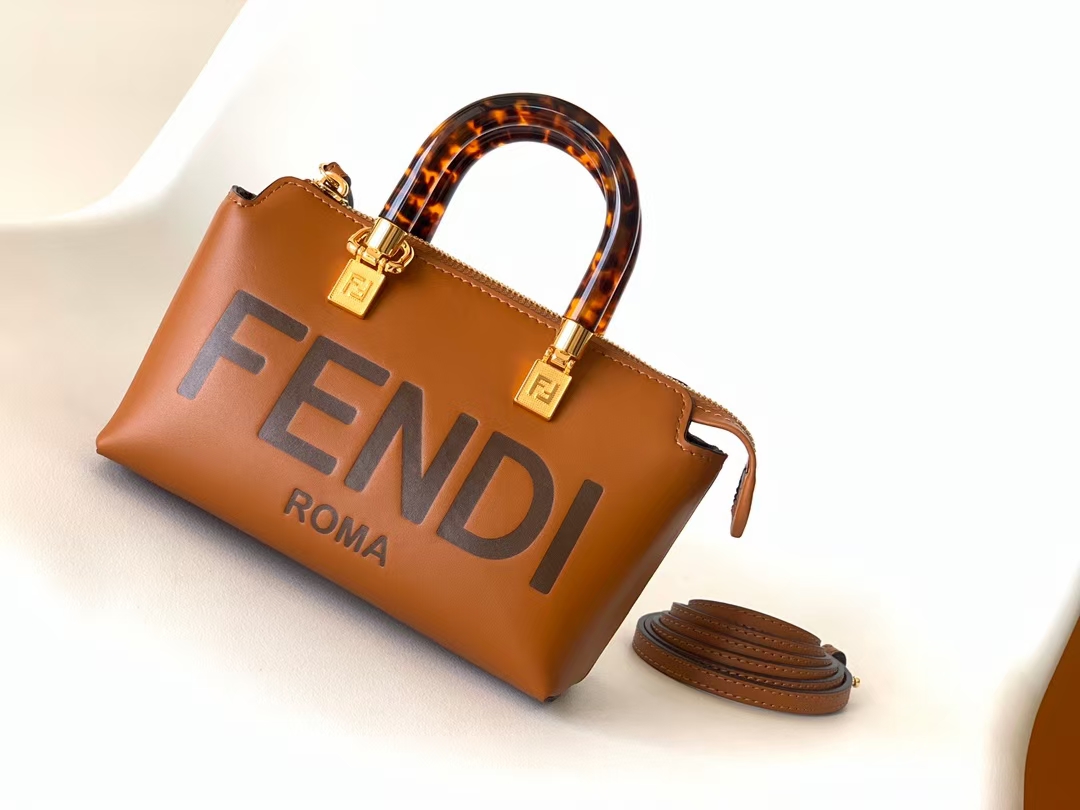 Túi xách FenDi siêu cấp like auth 1:1