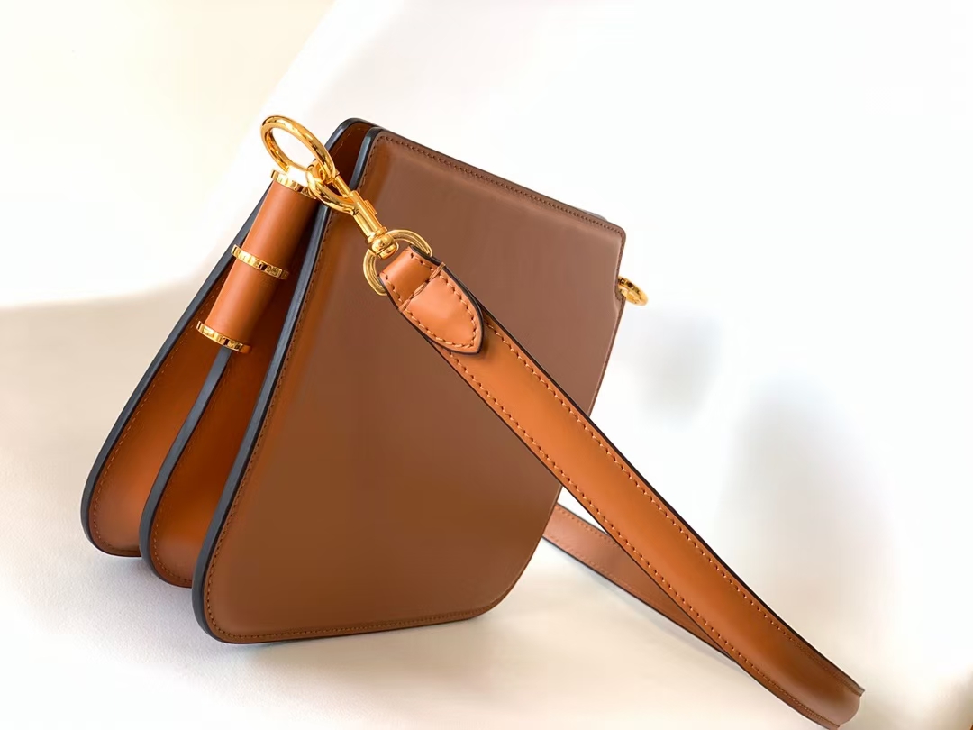 Túi xách FenDi siêu cấp like auth 1:1