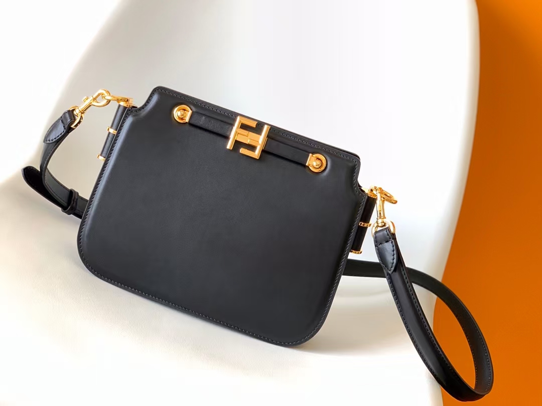 Túi xách FenDi siêu cấp like auth 1:1