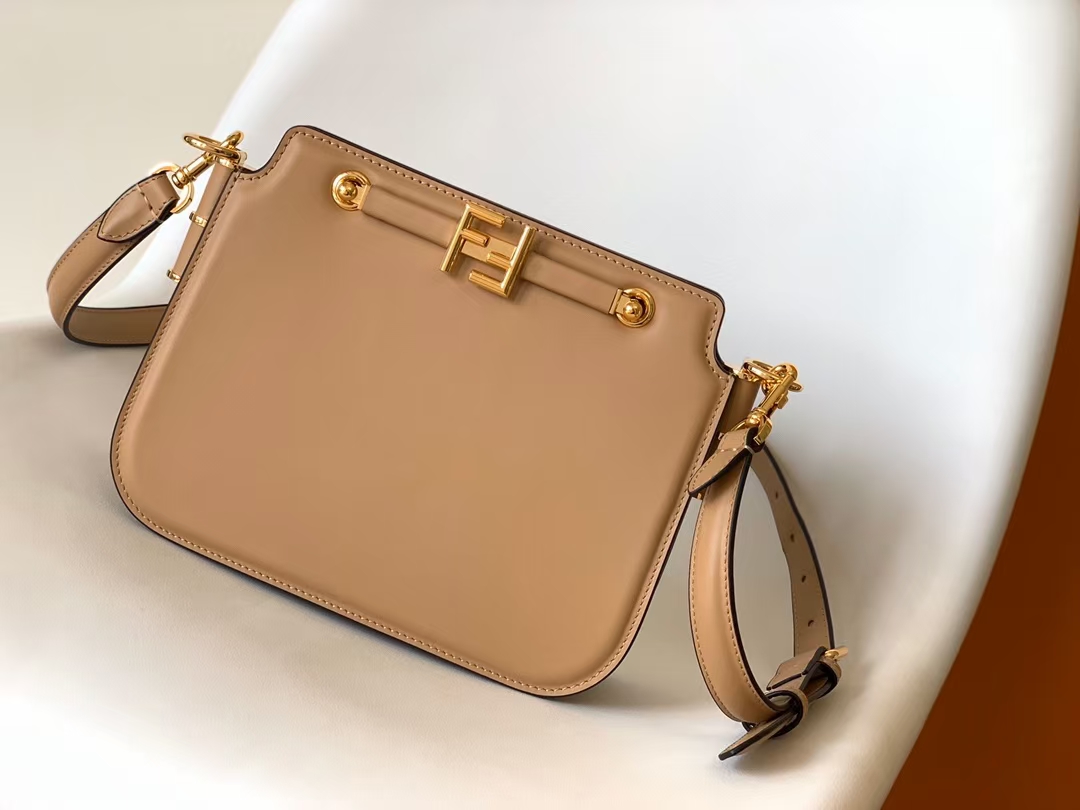 Túi xách FenDi siêu cấp like auth 1:1