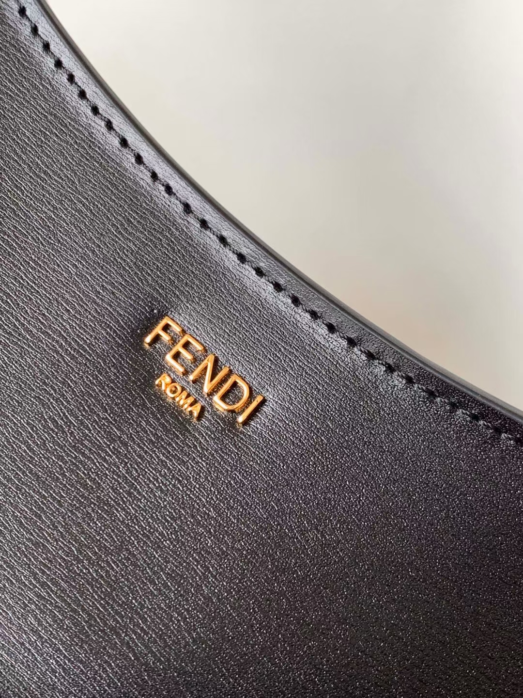 Túi xách FenDi siêu cấp like auth 1:1