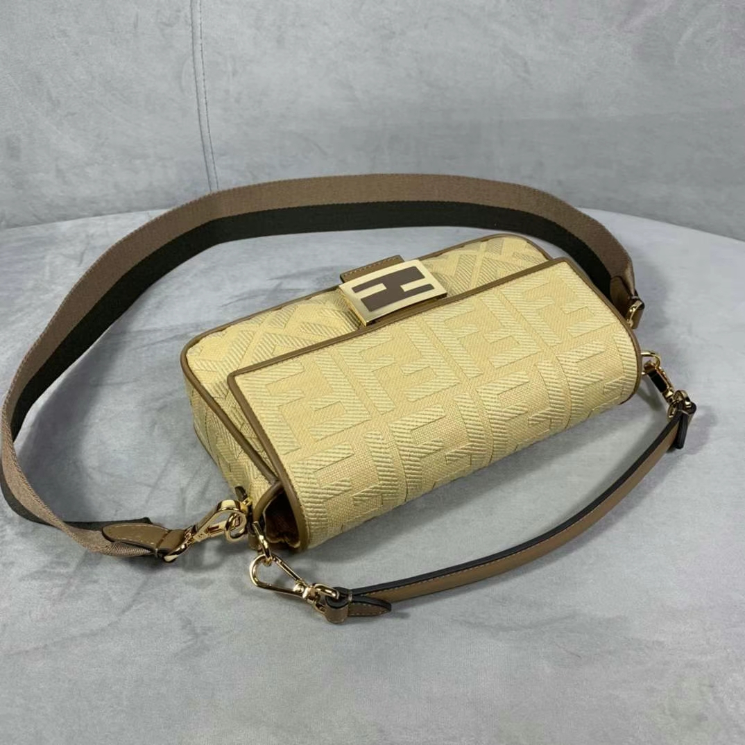 Túi xách FenDi siêu cấp like auth 1:1