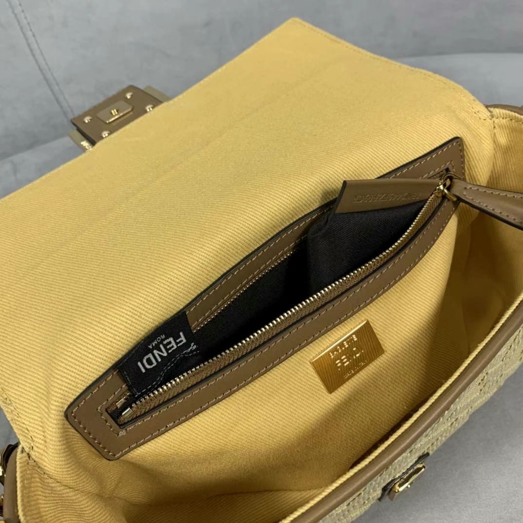 Túi xách FenDi siêu cấp like auth 1:1