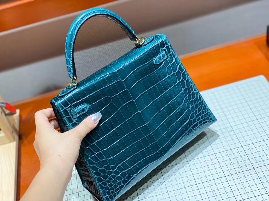 Túi  xách Hermes Kelly da cá sấu may tay 100%