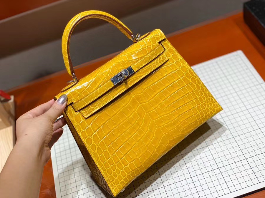 Túi  xách Hermes Kelly da cá sấu may tay 100%