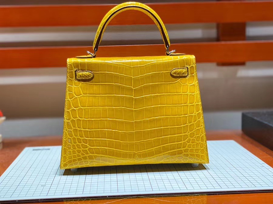 Túi  xách Hermes Kelly da cá sấu may tay 100%