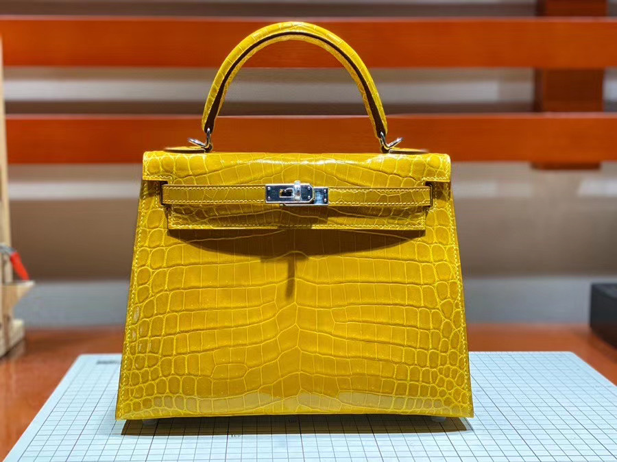 Túi  xách Hermes Kelly da cá sấu may tay 100%