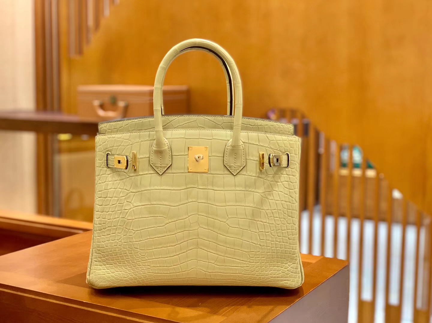 Túi  xách Hermes Birkin da cá sấu  may may 100%