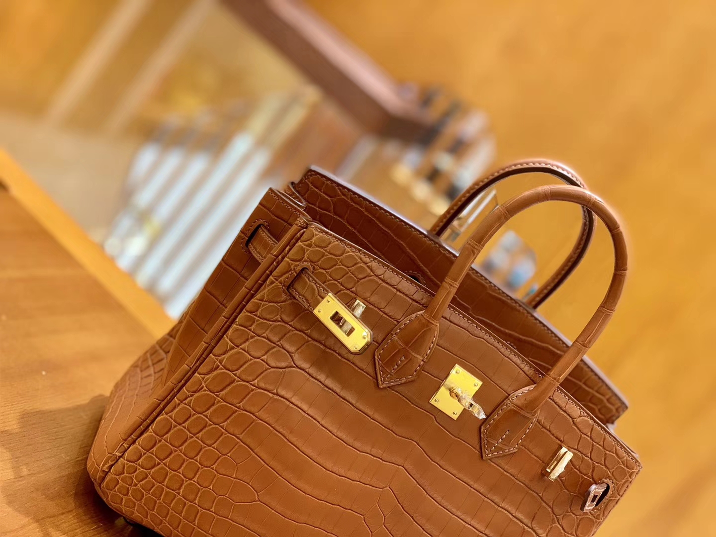 Túi  xách Hermes Birkin da cá sấu  may may 100%