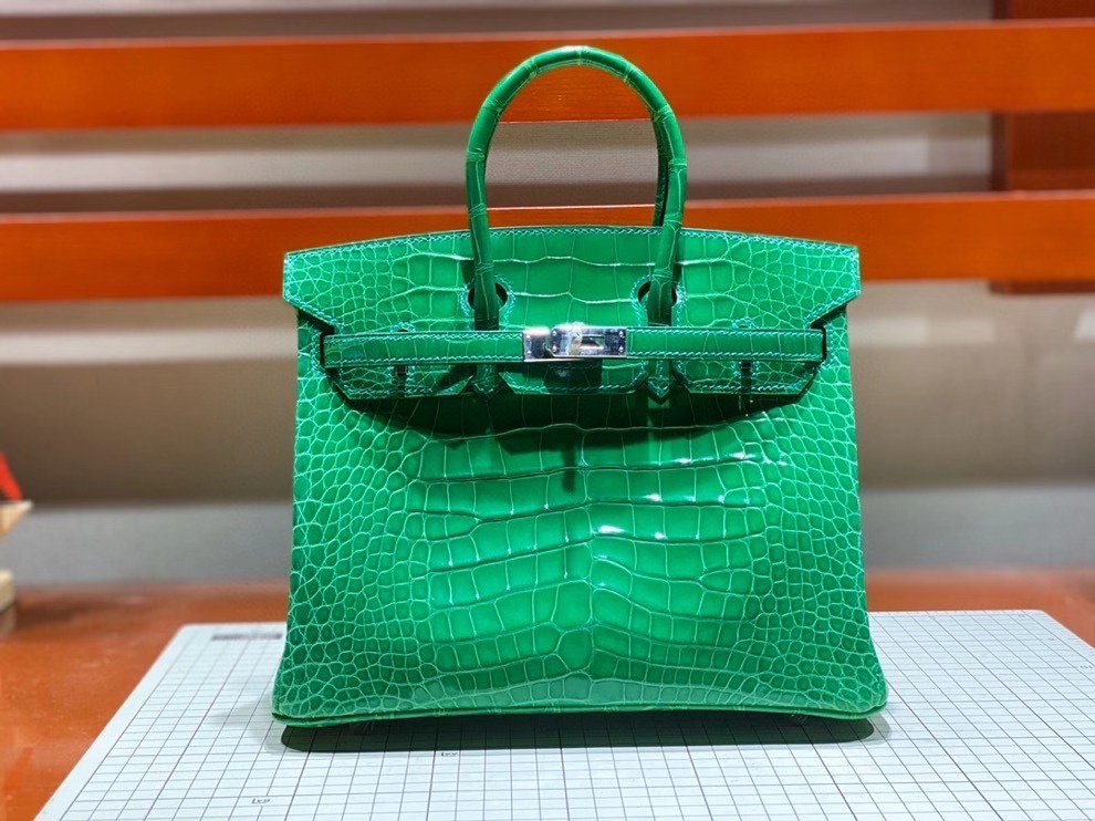 Túi  xách Hermes Birkin da cá sấu  may may 100%