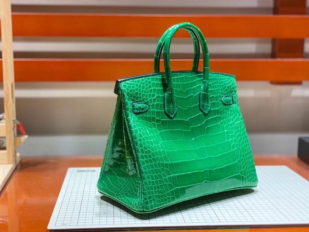 Túi  xách Hermes Birkin da cá sấu  may may 100%