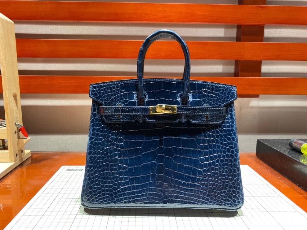 Túi  xách Hermes Birkin da cá sấu  may may 100%