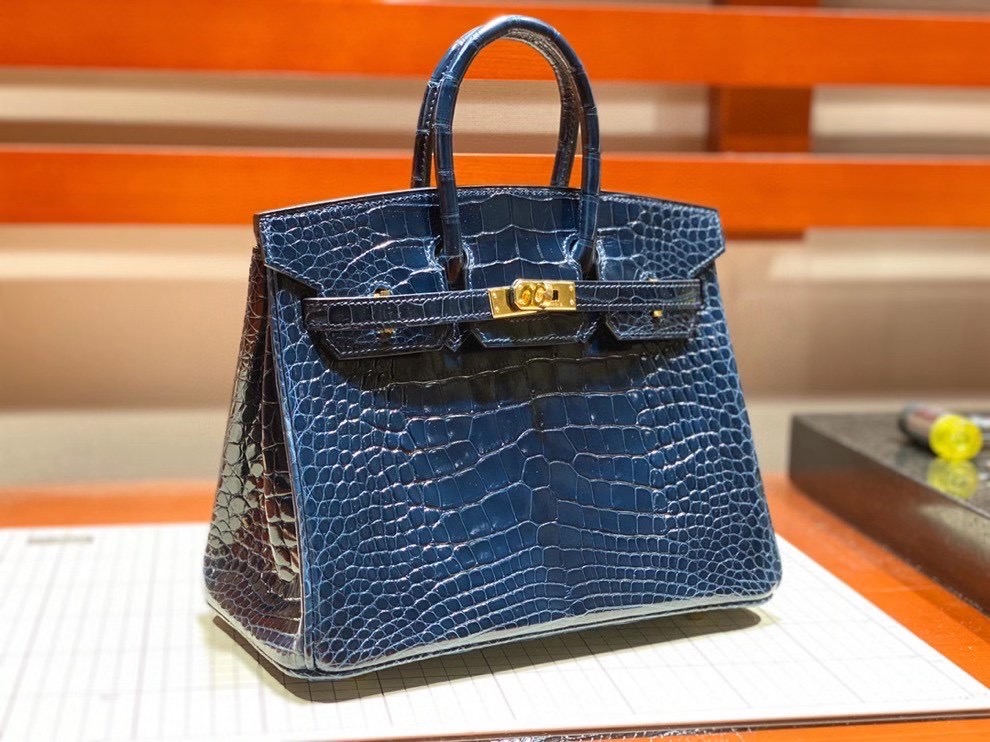 Túi  xách Hermes Birkin da cá sấu  may may 100%