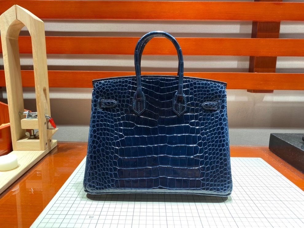 Túi  xách Hermes Birkin da cá sấu  may may 100%