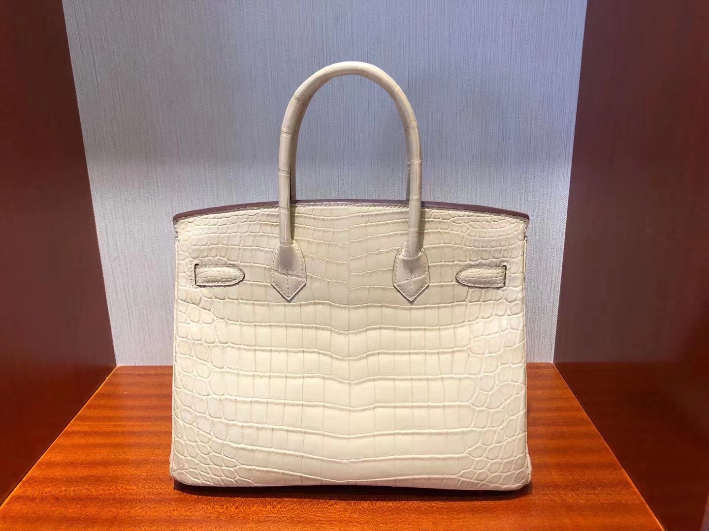 Túi  xách Hermes Birkin da cá sấu  may may 100%