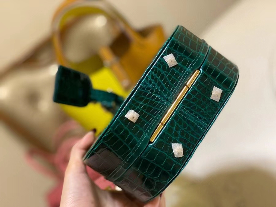 Túi xách louis vuitton LV da cá sấu like auth  1:1 