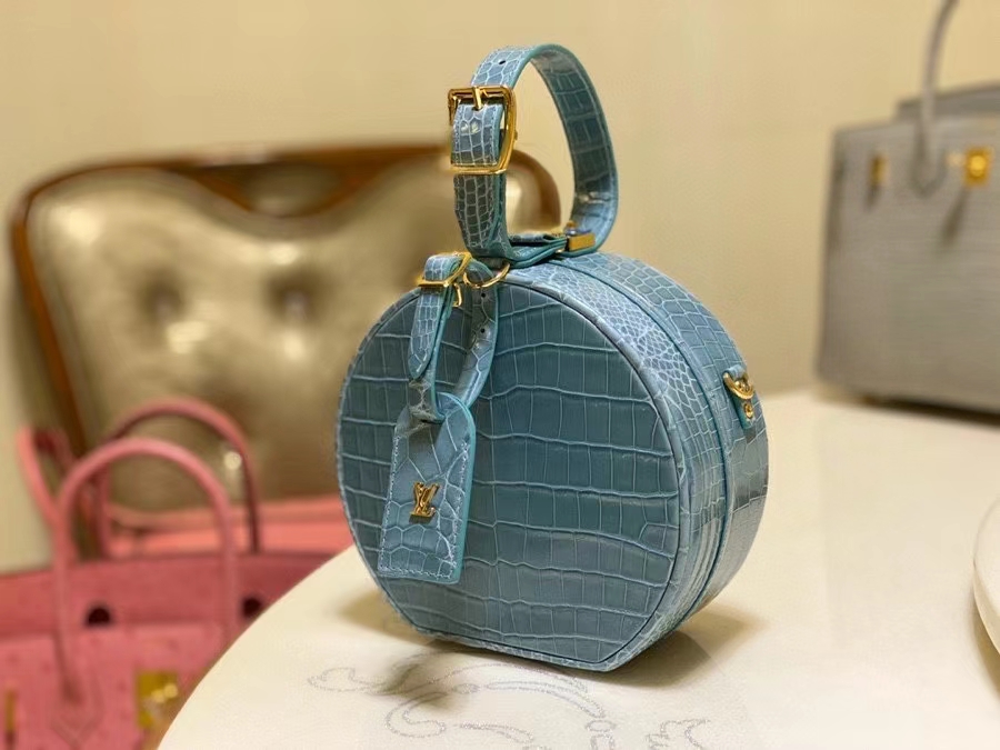 Túi xách louis vuitton LV da cá sấu like auth  1:1 